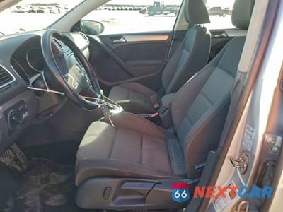 Zdjęcie 7 z 13 samochodu: 2011 VOLKSWAGEN GOLF VIN:WVWDM7AJ2BW067186 - miniatura