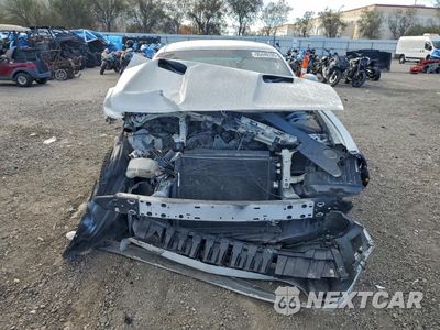 Piąte zdjęcie samochodu w środku: 2019 DODGE CHALLENGER SXT VIN:2C3CDZAG5KH655467 - miniatura