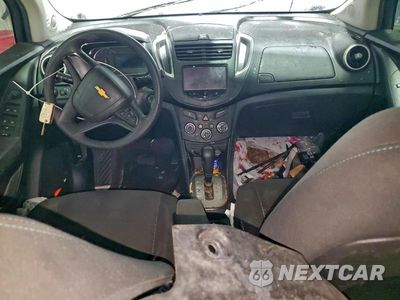 Zdjęcie 8 z 12 samochodu: 2016 CHEVROLET TRAX LS VIN:KL7CJNSB1GB741615 - miniatura