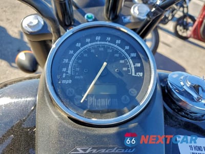 Zdjęcie 7 z 10 samochodu: 2019 HONDA VT750 C2B VIN:JH2RC5381KK900174 - miniatura