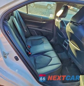 Zdjęcie 10 z 12 samochodu: 2020 TOYOTA CAMRY SE VIN:4T1G11AK2LU907035 - miniatura