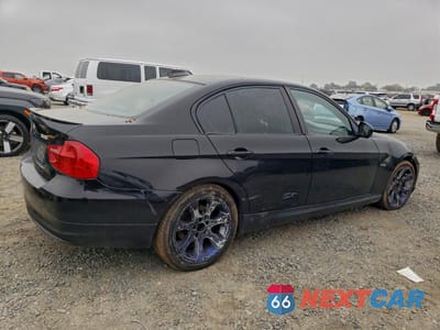 Trzecie zdjęcie samochodu z tyłu: 2010 BMW 328 I VIN:WBAPH7C57AA175913 - miniatura