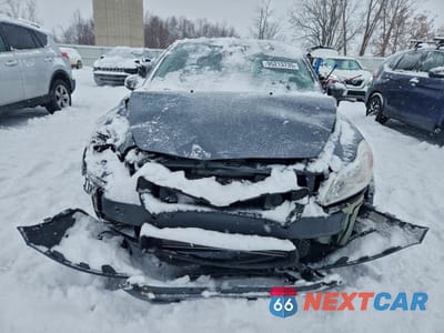 Piąte zdjęcie samochodu w środku: 2012 VOLVO C30 T5 VIN:YV1672MK0C2278879 - miniatura