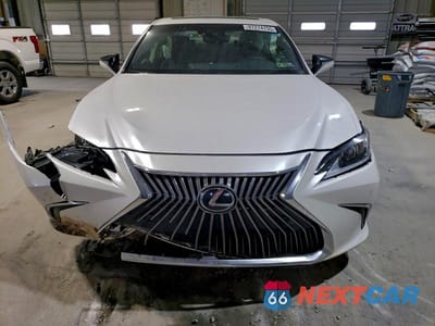 Piąte zdjęcie samochodu w środku: 2021 LEXUS ES 250 BASE VIN:58AD11D11MU003399 - miniatura