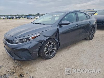 2024 KIA FORTE LXS 3KPF24AD2RE799829 - główne zdjęcie licytacji z USA - miniatura
