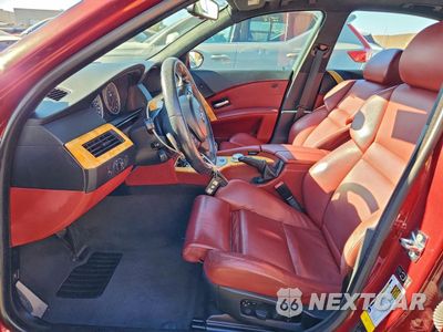 Zdjęcie 7 z 12 samochodu: 2006 BMW M5 VIN:WBSNB93556B584588 - miniatura
