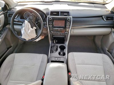 Zdjęcie 8 z 15 samochodu: 2015 TOYOTA CAMRY HYBRID VIN:4T1BD1FK2FU167310 - miniatura