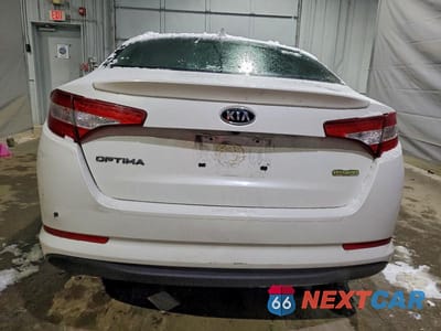 Zdjęcie 6 z 12 samochodu: 2012 KIA OPTIMA HYBRID VIN:KNAGM4AD7C5020195 - miniatura