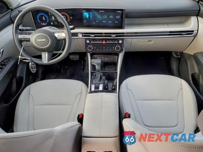 Zdjęcie 8 z 13 samochodu: 2025 HYUNDAI TUCSON SEL VIN:5NMJBCDE7SH490980 - miniatura
