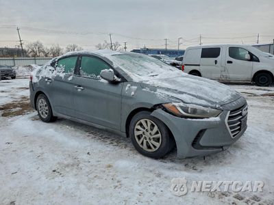 Czwarte zdjęcie samochodu z boku: 2017 HYUNDAI ELANTRA SE VIN:KMHD74LF8HU394657 - miniatura