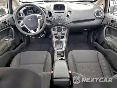 Zdjęcie 8 z 12 samochodu: 2019 FORD FIESTA SE VIN:3FADP4BJ3KM121086 - miniatura