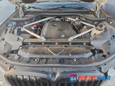 Zdjęcie 11 z 11 samochodu: 2024 BMW X7 XDRIVE40I VIN:5UX23EM01R9W04204 - miniatura