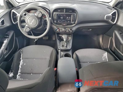Zdjęcie 8 z 13 samochodu: 2023 KIA SOUL VIN:KNDJ23AU6P7872914 - miniatura