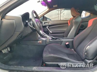 Zdjęcie 7 z 12 samochodu: 2015 TOYOTA SCION FR-S VIN:JF1ZNAA15F8701915 - miniatura