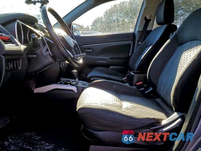Zdjęcie 7 z 13 samochodu: 2011 MITSUBISHI OUTLANDER SPORT SE VIN:JA4AR4AU4BZ012793 - miniatura
