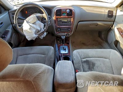 Zdjęcie 8 z 14 samochodu: 2004 HYUNDAI SONATA GLS VIN:KMHWF35H04A957152 - miniatura