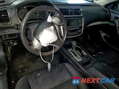Zdjęcie 8 z 12 samochodu: 2017 NISSAN ALTIMA 2.5 VIN:1N4AL3AP7HC146646 - miniatura