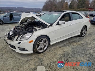 2012 MERCEDES-BENZ E 350 WDDHF5KBXCA545947 - główne zdjęcie licytacji z USA - miniatura
