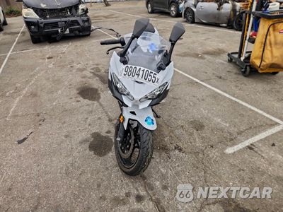 Drugie zdjęcie samochodu z przodu: 2023 KAWASAKI EX400 VIN:JKAEXKG18PDAM3125 - miniatura