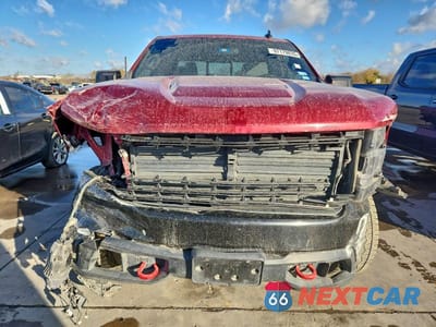 Piąte zdjęcie samochodu w środku: 2021 CHEVROLET SILVRDO LT VIN:1GCPYFEL0MZ319946 - miniatura