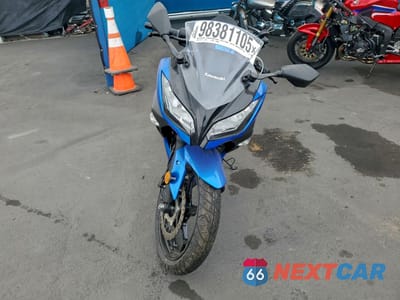 Drugie zdjęcie samochodu z przodu: 2017 KAWASAKI EX300 B VIN:JKAEX8B10HDA38058 - miniatura