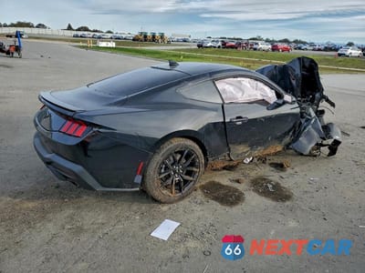 Trzecie zdjęcie samochodu z tyłu: 2025 FORD MUSTANG VIN:1FA6P8TH7S5129550 - miniatura