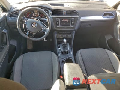 Zdjęcie 8 z 12 samochodu: 2018 VOLKSWAGEN TIGUAN S VIN:3VV1B7AX6JM011684 - miniatura