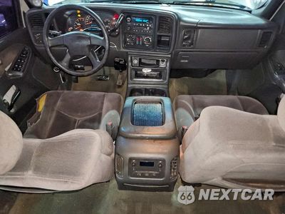 Zdjęcie 8 z 12 samochodu: 2003 GMC SIERRA C2500 HEAVY DUTY VIN:1GTHC23193F217672 - miniatura