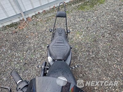 Piąte zdjęcie samochodu w środku: 2018 HARLEY-DAVIDSON XL883 IRON 883 VIN:1HD4LE218JC401838 - miniatura