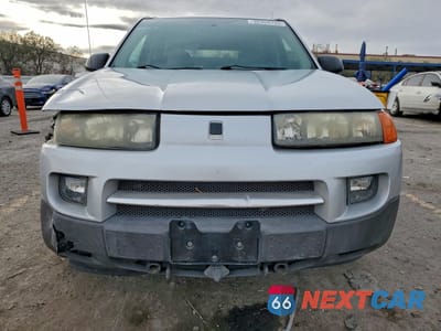 Piąte zdjęcie samochodu w środku: 2004 SATURN VUE VIN:5GZCZ53484S823413 - miniatura