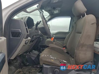 Zdjęcie 7 z 11 samochodu: 2022 FORD F350 SUPER DUTY VIN:1FD8W3HT2NEC58303 - miniatura