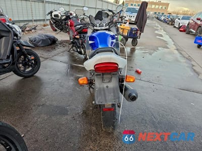 Czwarte zdjęcie samochodu z boku: 2009 SUZUKI GS500 VIN:VTTGM51A492100401 - miniatura