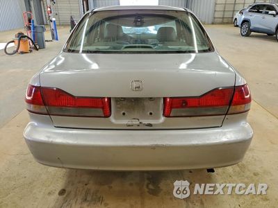 Zdjęcie 6 z 12 samochodu: 2002 HONDA ACCORD EX VIN:1HGCG56672A153099 - miniatura