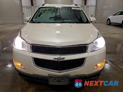 Piąte zdjęcie samochodu w środku: 2011 CHEVROLET TRAVERSE LT VIN:1GNKVJED1BJ118882 - miniatura