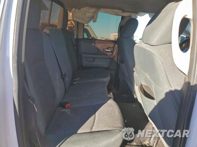 Zdjęcie 10 z 12 samochodu: 2015 RAM 1500 SLT VIN:1C6RR6GT9FS603436 - miniatura