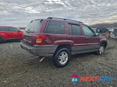 Trzecie zdjęcie samochodu z tyłu: 2003 JEEP GRAND CHEROKEE LAREDO VIN:1J8GW48S93C556717 - miniatura