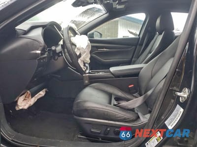 Zdjęcie 7 z 12 samochodu: 2024 MAZDA 3 PREFERRED VIN:JM1BPALMXR1714377 - miniatura