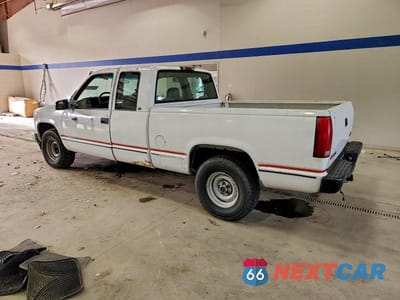 Drugie zdjęcie samochodu z przodu: 1998 GMC SIERRA C1500 VIN:1GTEC19M0WE553476 - miniatura