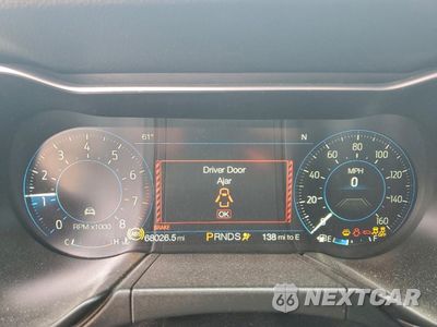 Zdjęcie 9 z 14 samochodu: 2019 FORD MUSTANG VIN:1FATP8UHXK5121136 - miniatura