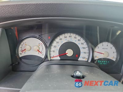 Zdjęcie 9 z 13 samochodu: 2006 DODGE DURANGO SXT VIN:1D4HD38KX6F150835 - miniatura