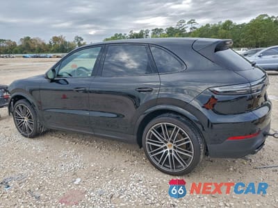 Drugie zdjęcie samochodu z przodu: 2023 PORSCHE CAYENNE BASE VIN:WP1AA2AY7PDA03996 - miniatura