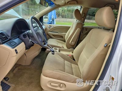 Zdjęcie 7 z 14 samochodu: 2010 HONDA ODYSSEY EX VIN:5FNRL3H48AB050882 - miniatura