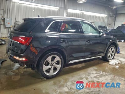 Trzecie zdjęcie samochodu z tyłu: 2023 AUDI Q5 PREMIUM PLUS 45 VIN:WA1EAAFY8P2100460 - miniatura