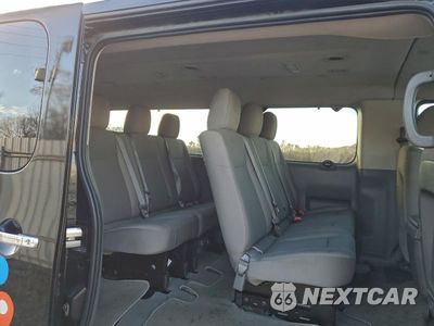 Zdjęcie 11 z 13 samochodu: 2018 NISSAN NV 3500 S VIN:5BZBF0AA8JN852695 - miniatura