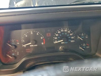 Zdjęcie 9 z 12 samochodu: 1997 JEEP WRANGLER / TJ SPORT VIN:1J4FY19S8VP437119 - miniatura