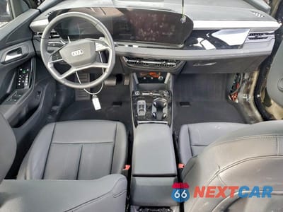 Zdjęcie 8 z 13 samochodu: 2025 AUDI Q6 E-TRON PREMIUM VIN:WA114BGF0SA072743 - miniatura