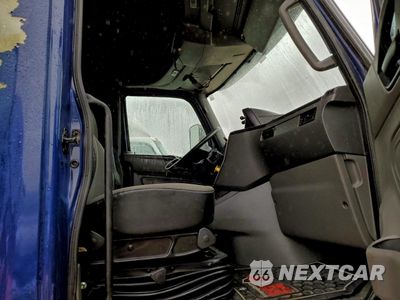 Piąte zdjęcie samochodu w środku: 2019 INTERNATIONAL LT625 SEMI TRUCK VIN:3HSDZAPR8KN255952 - miniatura