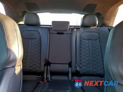 Zdjęcie 10 z 13 samochodu: 2022 AUDI RS Q8 VIN:WU1ARBF16ND025851 - miniatura