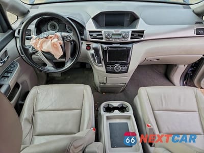 Zdjęcie 8 z 12 samochodu: 2016 HONDA ODYSSEY EXL VIN:5FNRL5H60GB110692 - miniatura