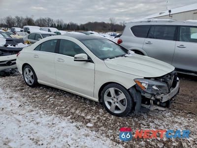 Czwarte zdjęcie samochodu z boku: 2015 MERCEDES-BENZ CLA 250 4MATIC VIN:WDDSJ4GB7FN262166 - miniatura